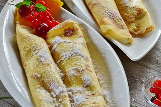 Recept na palačinky, které se netrhají: Skvělou chuť zajistí máslo a jednoduchý poměr 1:1, který zvládnete i bez vážení