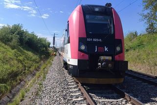 Na Slavii poveze zbrojováky speciální vlak. Jeden vagon bude pro ultras