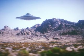 Rotující kolo nad Řeckem a další podivnosti. Expert vysvětlil, proč USA zveřejnily záběry UFO