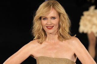 Aňa Geislerová za hvězdu přehlídkového mola. Oslnila Paříž vedle Jane Fondové či Helen Mirrenové - Novinky