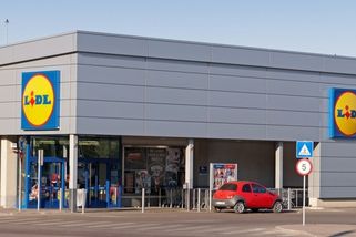 Lidl se pustil do Alberta a Penny. Tvrdí, že je levnější a doložil i účtenky