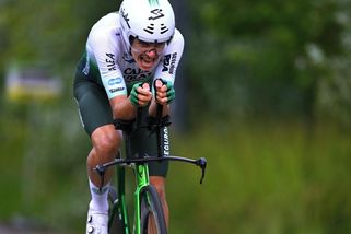 Týmový kolega Otruby zůstává po nehodě v kritickém stavu - Sport.cz