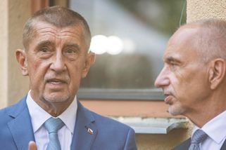 Babiš v baště Kubova hnutí. Hejtmana chválil, promluvil o možné spolupráci