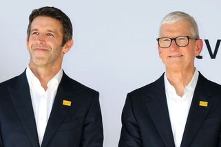 Budou iPhony odvážnější? Apple odstartuje novou éru vedení