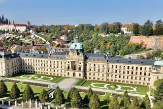 Vykoupe končící vláda Česko po volbách v náloži populismu? - Médium.cz