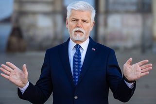 Prezident: Ať jsme připraveni vzít zbraň do ruky a chránit svoji zemi - Seznam Zprávy