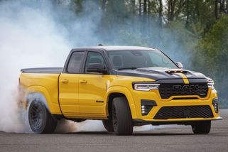 Ram proměnil obří pick-up ve sporťák. Říkají mu Rumble Bee - Novinky
