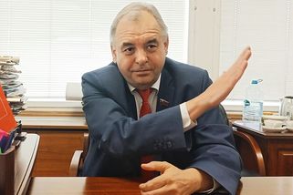 Ekonomika nevydrží. Ruský poslanec překvapivě vyzval k rychlému ukončení války na Ukrajině - Novinky