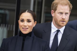 Facka pro prince Harryho. Meghan už ho má plné zuby a dala mu nůž na krk