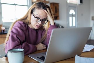Nové hlášení firem pro úřady vázne. Účetní stále řeší problémy - Seznam Zprávy