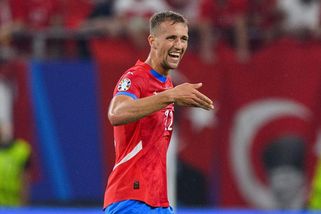 Souček obhájil vítězství ve Zlatém míči - Sport.cz