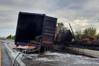 Tragická nehoda dvou kamionů. Dálnice D2 je uzavřena - Novinky