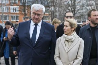 Ukrajina chce po pádu Orbána od Evropy biliony. Vítěz voleb Magyar ale brzdí euforii