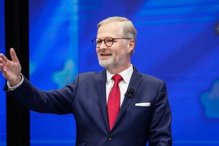 Gigafactory se líbit nebude. Vláda to musí vzít „do teplejch“, říká ekonom - Seznam Zprávy