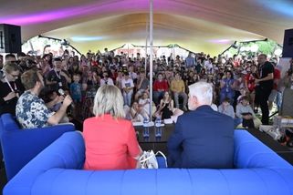 Pavel nepojede na summit NATO na motorce, považoval by to za trollení | ČeskéNoviny.cz