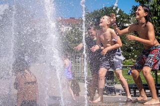 Konec veder v nedohlednu. Ve druhé polovině týdne nás čeká výheň - Novinky
