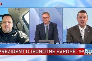 Když jste udělal práva vy, tak může kdokoliv, rýpl si Zdechovský. Rajchl si to nenechal líbit | CNN Prima News