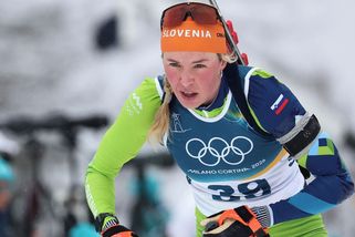 Radostná zpráva. Přední slovinská biatlonistka musí měnit plány - Sport.cz