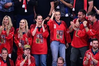 „Holek z Peříčka“ Kubelkové a Perkausové se zastala jejich šéfka z Primy: Ostrá reakce na Darinu Vymětalíkovou!