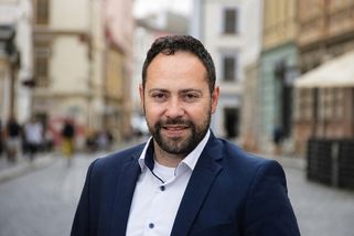 Konec zdražování všech nemovitostí? Trh se láme na dvě části a některé domy mohou ztrácet hodnotu