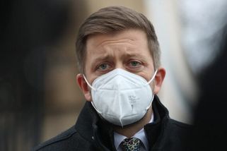 Vít Rakušan chce tvrdší postup proti vládním demonstrantům. Ministerstvo vnitra odpovědělo na dotaz ohledně realizace kanadského scénáře