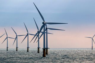 EU: Evropský parlament navrhuje zákaz skládkování lopatek větrných elektráren po roce 2025