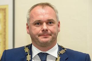 Policie obvinila v kauze chomutovského exprimátora dalších šest lidí a tři firmy - Novinky