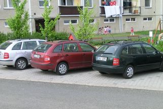 Evropa chystá přísnější metr na auta starší deseti let. Konec snadného prodeje i každoroční STK