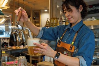 Pivo bude dražší. Prazdroj od října zvýší ceny - Novinky