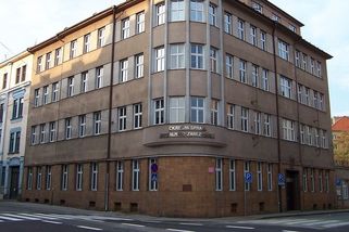 O přídavky na děti si už nepožádáte. Vláda chystá velkou změnu