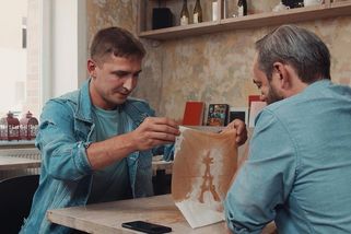 Neuvěřitelná mentální magie s kávou a ubrouskem: Honza Dědek absolutně nechápe! | MAGIC SHOW
