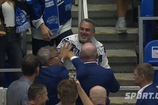 Dohra třaskavé klasiky. Fanoušek Komety vystartoval na trenéra Sparty - Sport.cz
