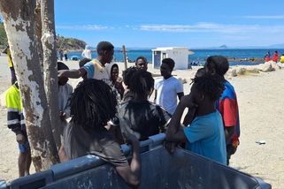 ‚V naší zemi umírají matky, otcové i sestry.‘ Migranti ze subsaharské Afriky nemají důvod odcházet z Ceuty