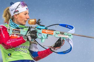 Jede se první stíhačka sezony, nejlepší pozici si vybojovala Charvátová - Sport.cz