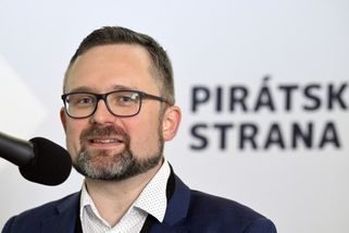 Piráti jako součást koalice Progresivní Česko? Musíme zastavit Babiše s komunisty, říká Peksa
