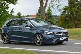 Ojetý Mercedes-Benz B180 s motorem od Renaultu je prémiovka, ale bez prémiových nákladů - Garáž.cz