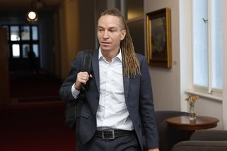 Ohrozili jsme peníze velkých kluků z ODS, řekl Bartoš o svém konci a omluvil se - Novinky