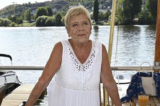 Jaroslava Obermaierová v plavkách: Snové koupání má pár kroků od chalupy. Ráno jsem tam sama, je to úžasný, chválí si