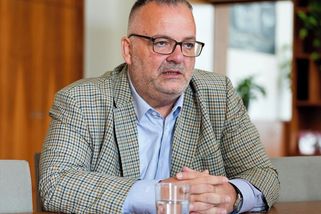 Bednárik: K regulaci cen pohonných hmot se může vláda rychle vrátit - Novinky