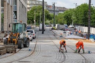prahain.cz/doprava/tramvaje-se-vrati-k-muzeu-jedna-prima-linka-kvuli-tomu-zmizi-z-vrsovic-28417.html?utm_source=www.seznam.cz&utm_medium=seznam_distribuce&utm_campaign=lide