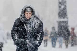 Řítí se sněhová smršť: Napadne až 12 cm, platí výstraha. MAPA ukazuje, kde bude nejhůř