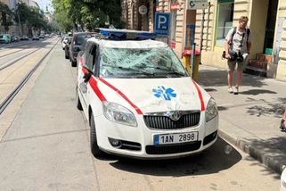 Škoda Fabia po nehodě s Turkem. Nemocnice prozradila výši škody i to, co teď s autem bude