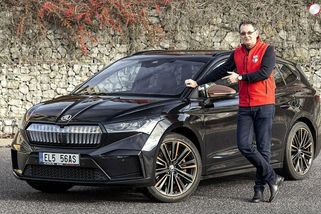 Extrémně ojetá Škoda Enyaq v testu Martina Vaculíka: Baterie vydrží přes 400 tisíc km!