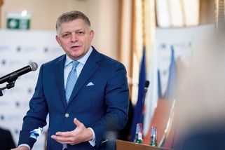 Fico: Jsem poslední premiér s přímými vztahy se Zelenským i Putinem - Seznam Zprávy