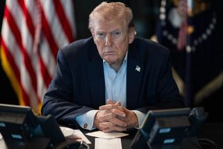 „Otevřete ten zatracený průliv, parchanti, nebo budete žít v pekle.“ Trumpův vzkaz Íránu - Echo24.cz