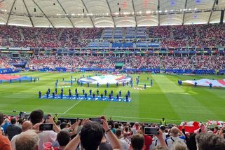 Ostuda na MS. Český fotbal potřebuje změny. Nedvěd ale kritiku nebere. Koubek s týmem prý obstál - Médium.cz
