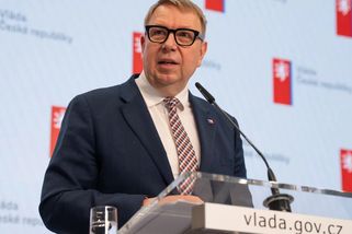 Důchody by se mohly mimořádně navýšit o dalších tři sta korun. Pokud se dohodneme, jsem pro, říká Juchelka - Echo24.cz