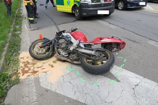 Motorkář na Brněnsku zemřel po střetu s dodávkou - Novinky