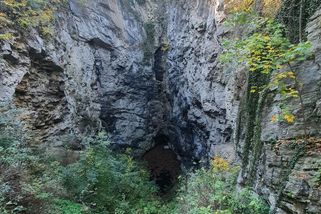 Nejhlubší zatopená jeskyně světa leží v Čechách. Její průzku skončil tragicky - Médium.cz