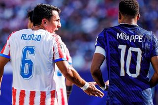 Řeznický fotbal na MS prohrál. A rozhodl hráč, který mohl být vyloučený - Seznam Zprávy